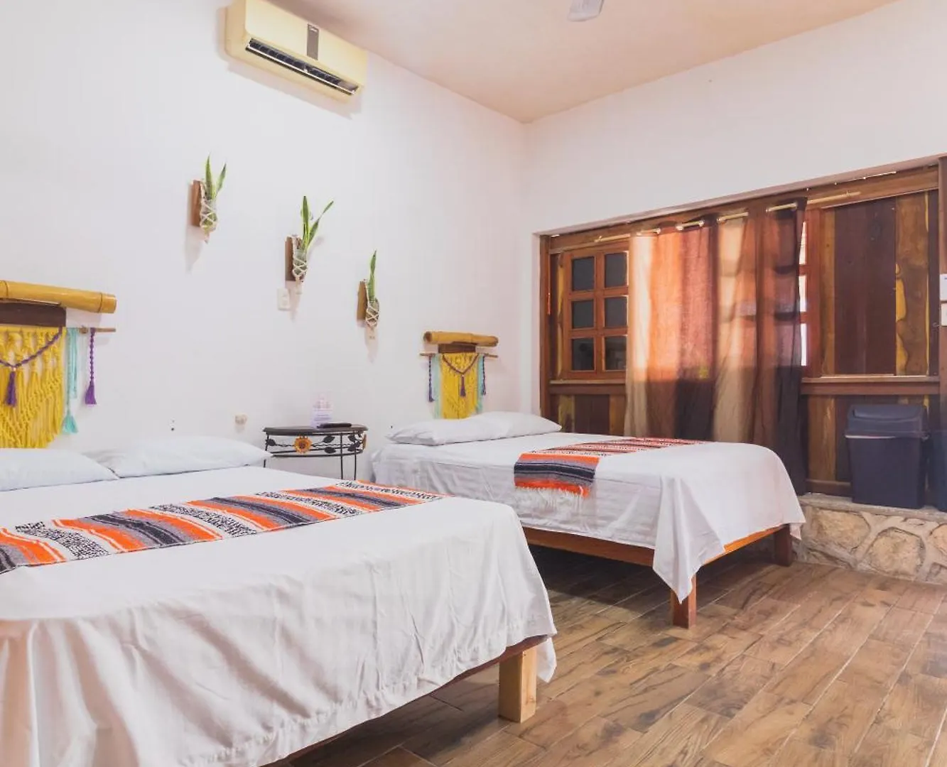 Zayali Bacalar - Guest House Mexico
